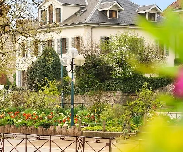 Le Boutik Hotel 3*